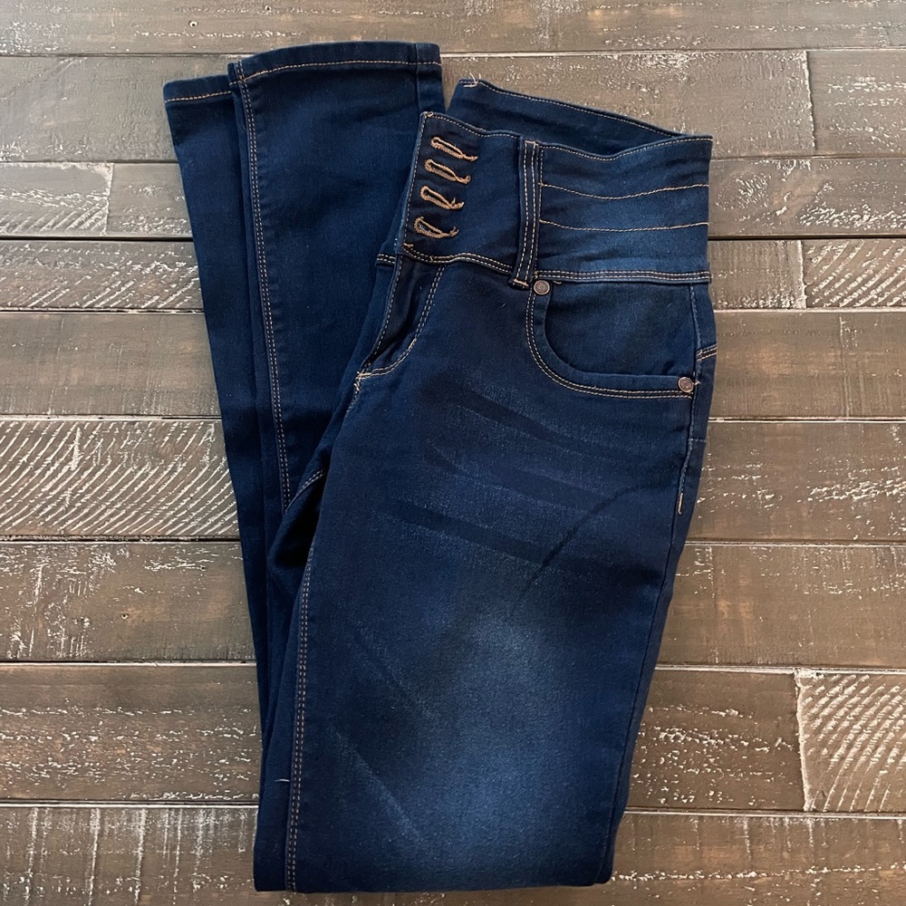 COPY - NWOT Bamboo skinny jeans🌺